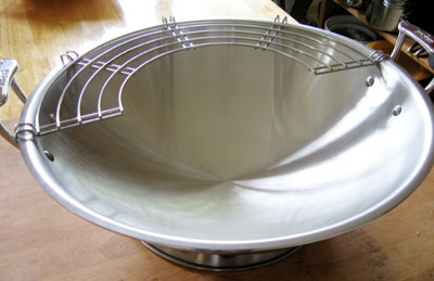 Rainy Day Magazine: RainyDayKitchen - All Clad Round Bottom Wok