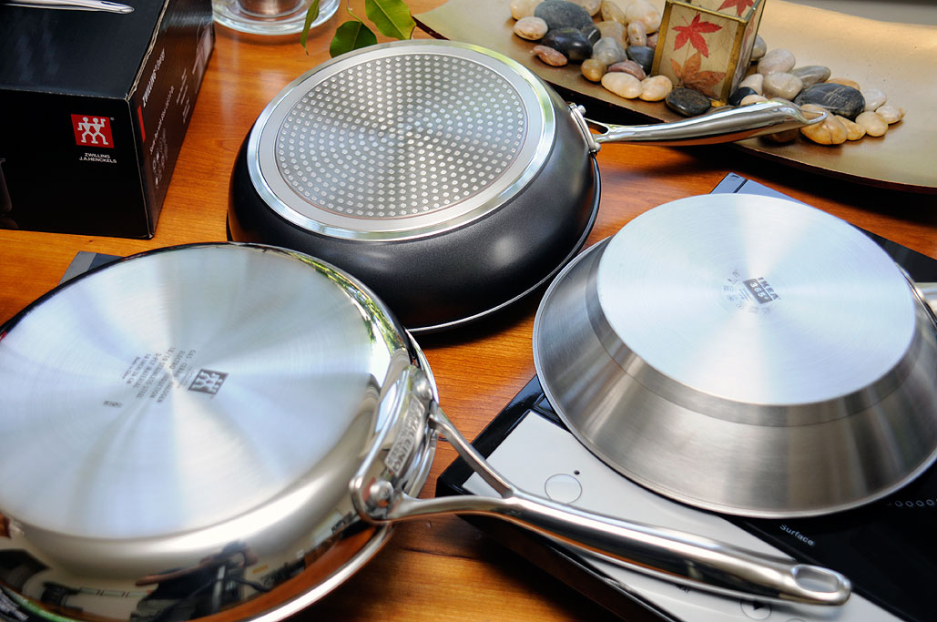 KYOCERA > Kyocera Ceramic Coated Nonstick Cookware